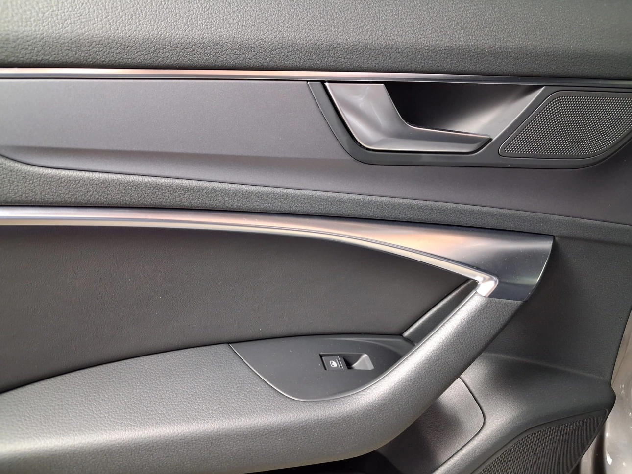 AUDI A6 Avant 2.0 35 TDI Mild-Hibrid Business Edition 2021