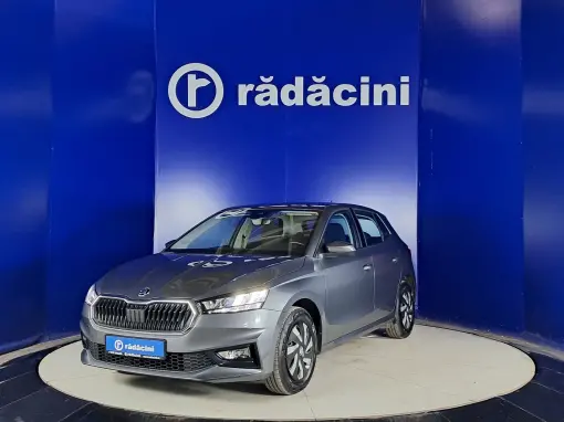 Skoda-FABIA-Hatchback-2023-1.0-Manuala
