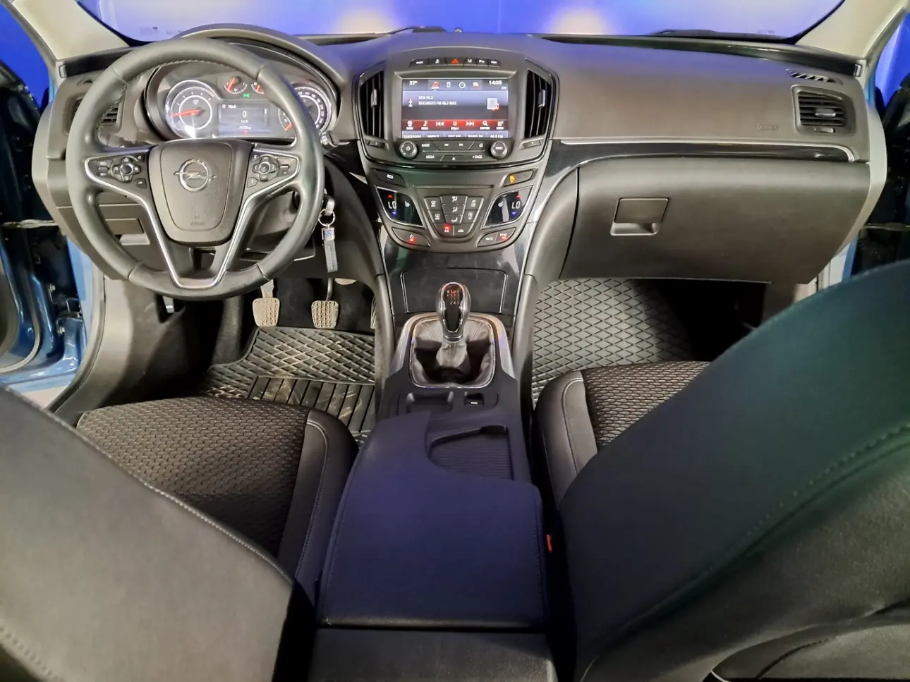 OPEL INSIGNIA
