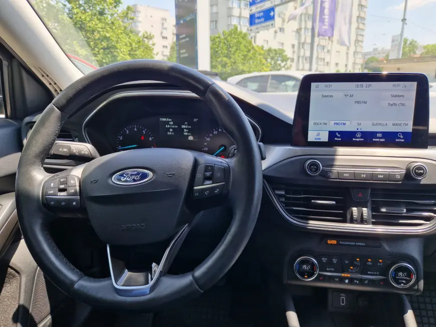 FORD FOCUS SEDAN 1.0 ECOBOOST 125CP MT6 TITANIUM BUSINESS 2020