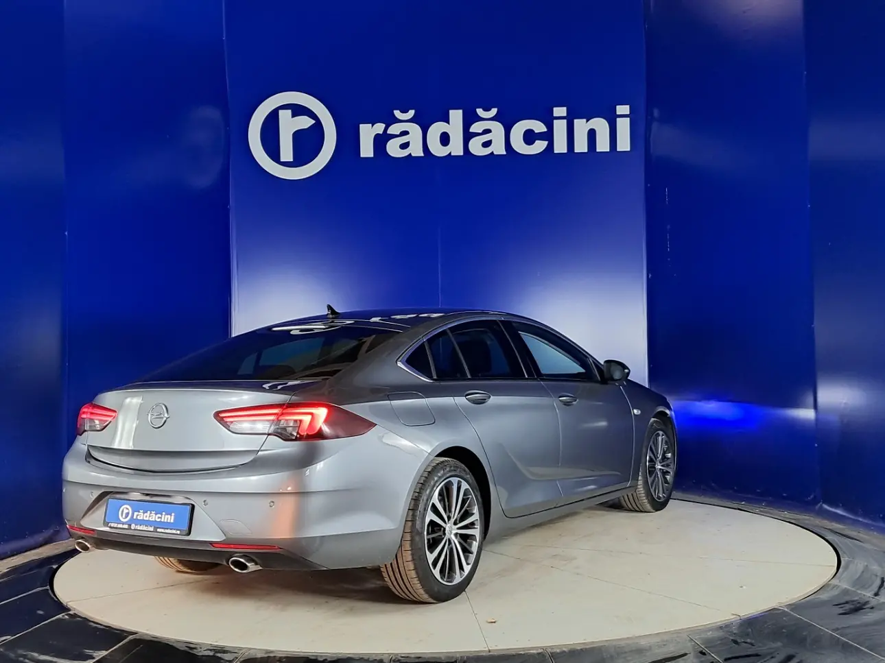 Opel INSIGNIA Sedan 2020