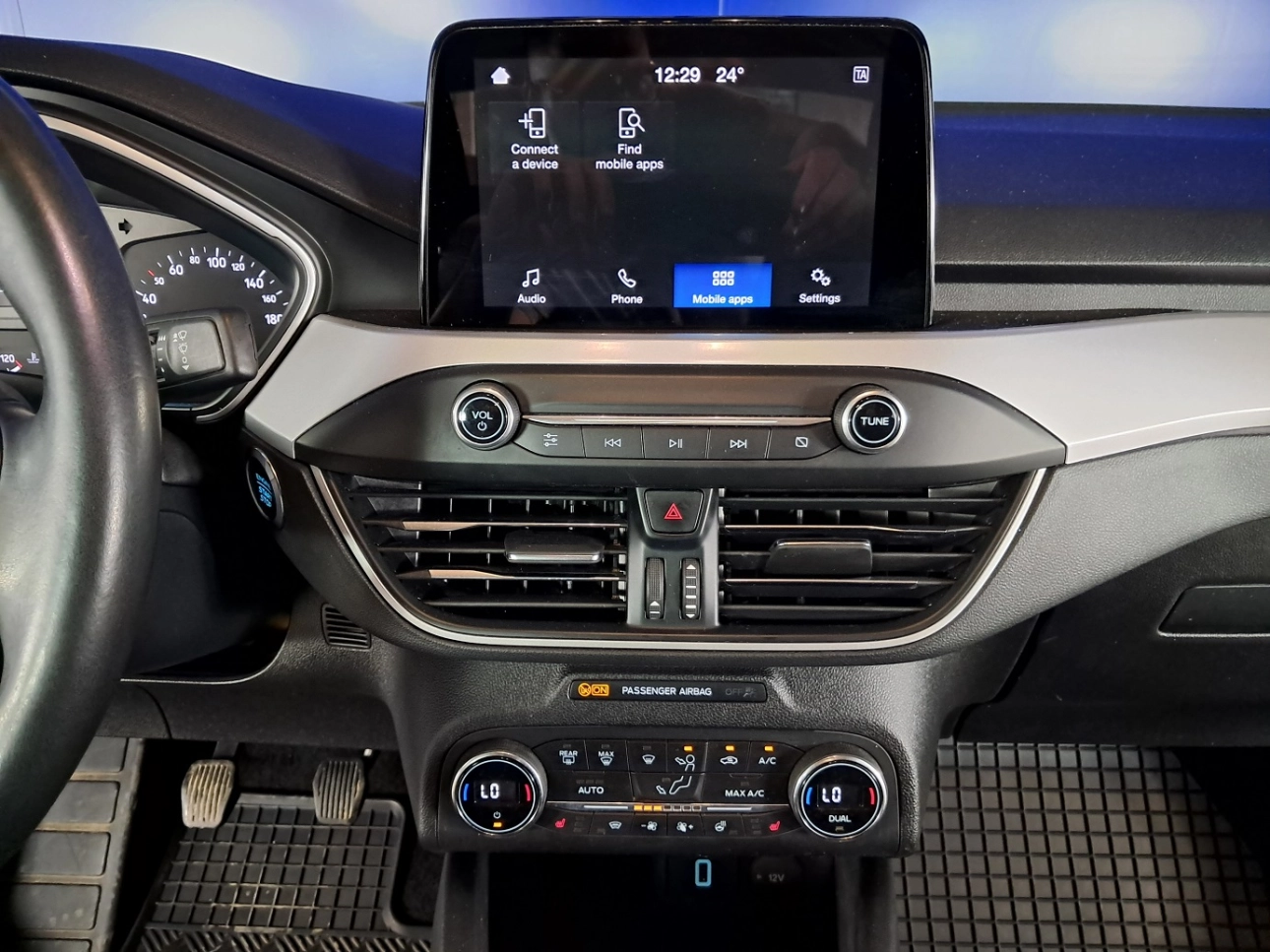 Ford FOCUS Sedan 2020