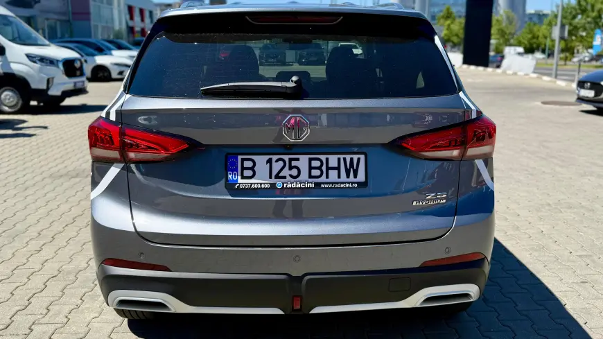 Mg ZS HEV SUV 2024