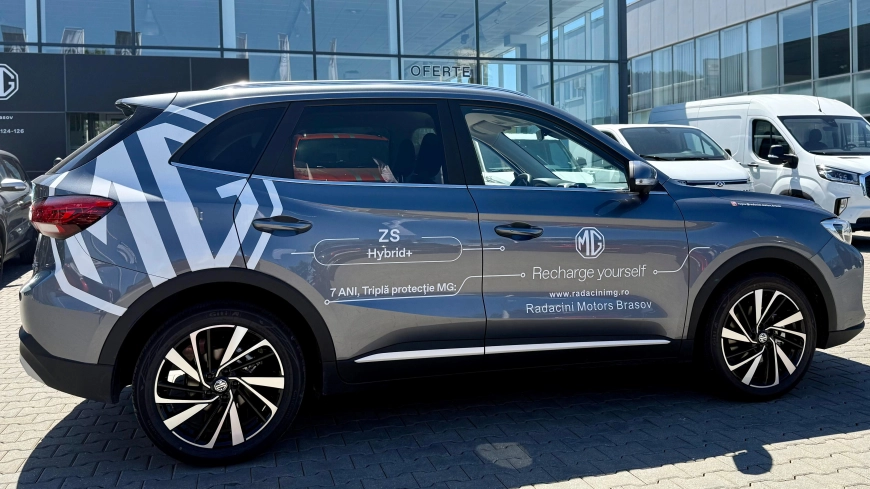Mg ZS HEV SUV 2024