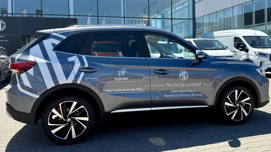 Mg ZS HEV SUV 2024