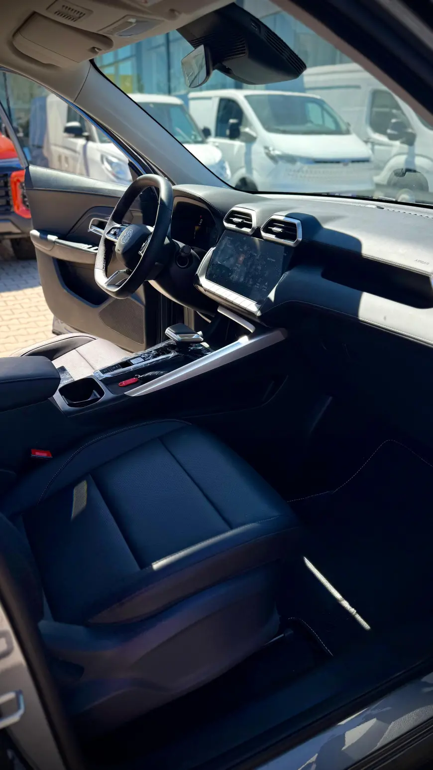 Mg ZS HEV SUV 2024