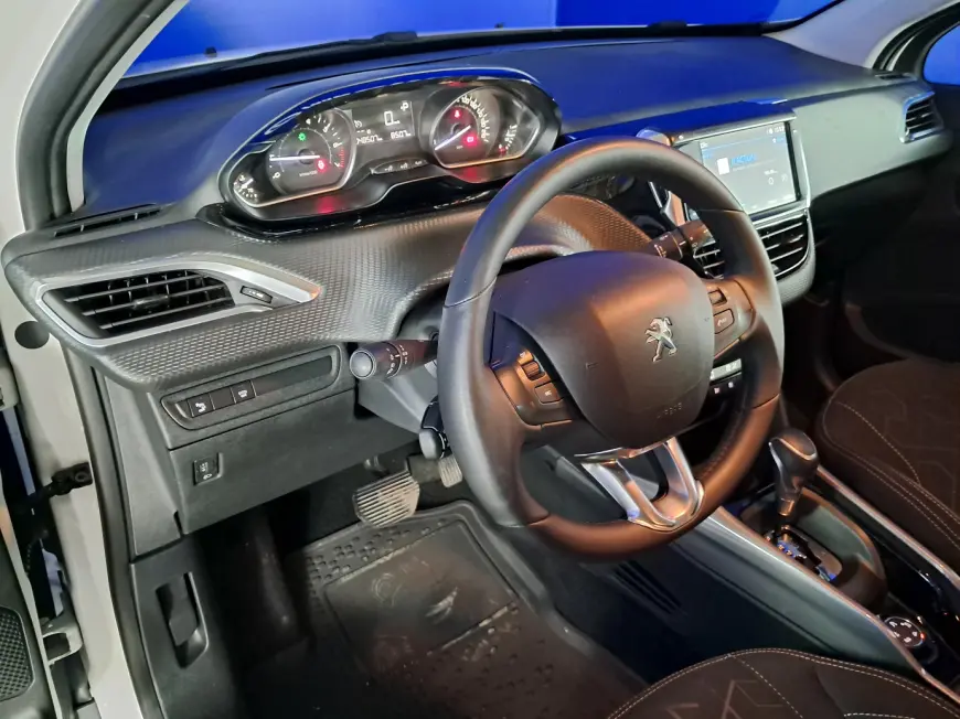 Peugeot 2008 SUV 2019