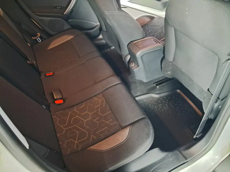 Peugeot 2008 SUV 2019