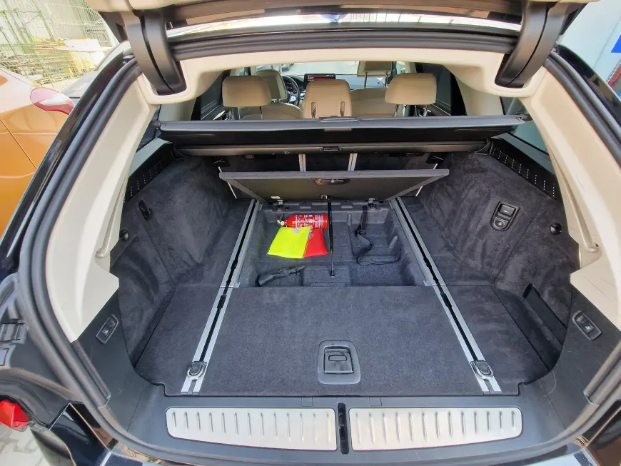 BMW Seria 5 518d Luxury Line 150cp 2022