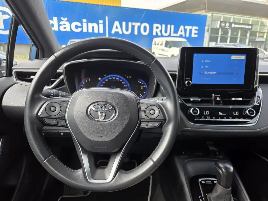 Toyota Corolla 1.8 Hybrid Touring Sports - Automatic - 98 hp - 2022