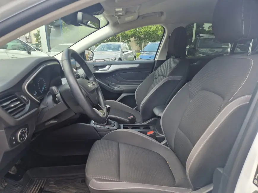 FORD FOCUS WAGON 1.5 TDCI ECOBLUE 120CP MT6 TREND CONNECTED 2021