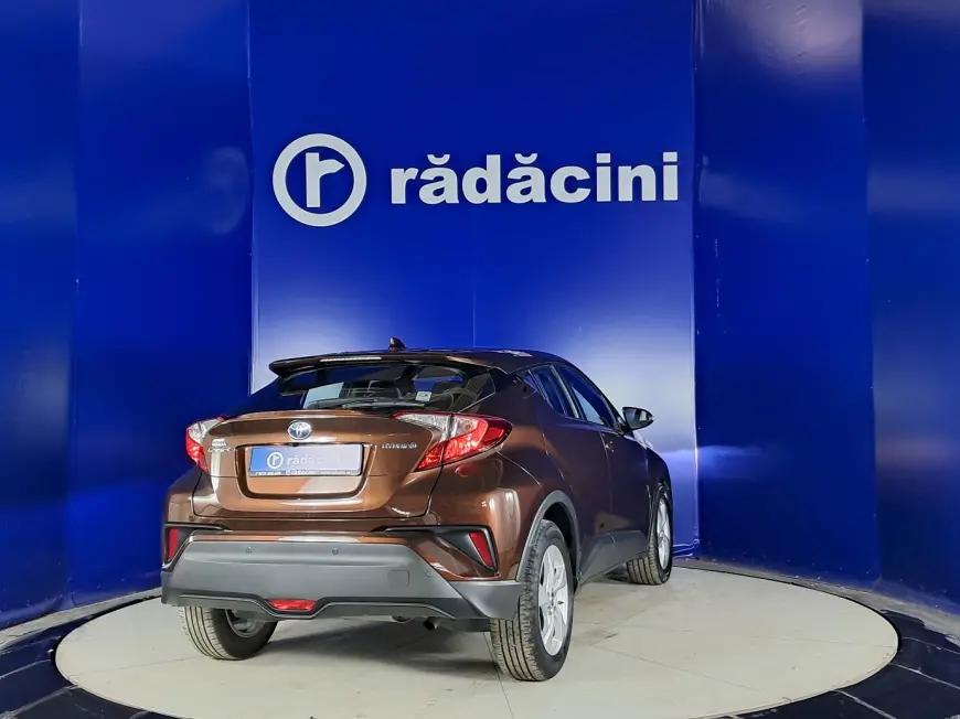 Toyota C-HR Hatchback 2018