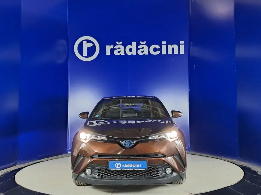 Toyota C-HR Hatchback 2018