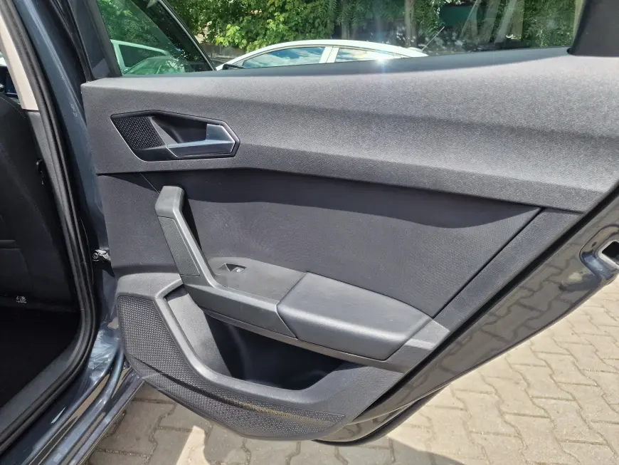 SEAT LEON ST 1.0 ETSI mHEV DSG7 Style 2022