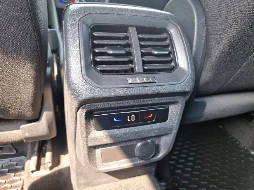 VOLKSWAGEN TIGUAN 2.0 TDI 150CP DSG 4MOTION LIFE 2021