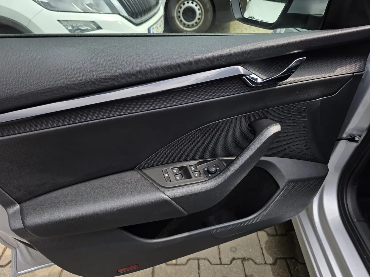 SKODA OCTAVIA IV 1.5 TSI 150CP MT6 AMBITION 2021