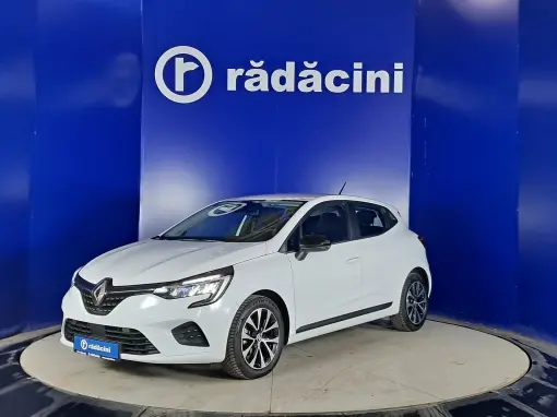 RENAULT-CLIO-Hatchback-2023--Manuala
