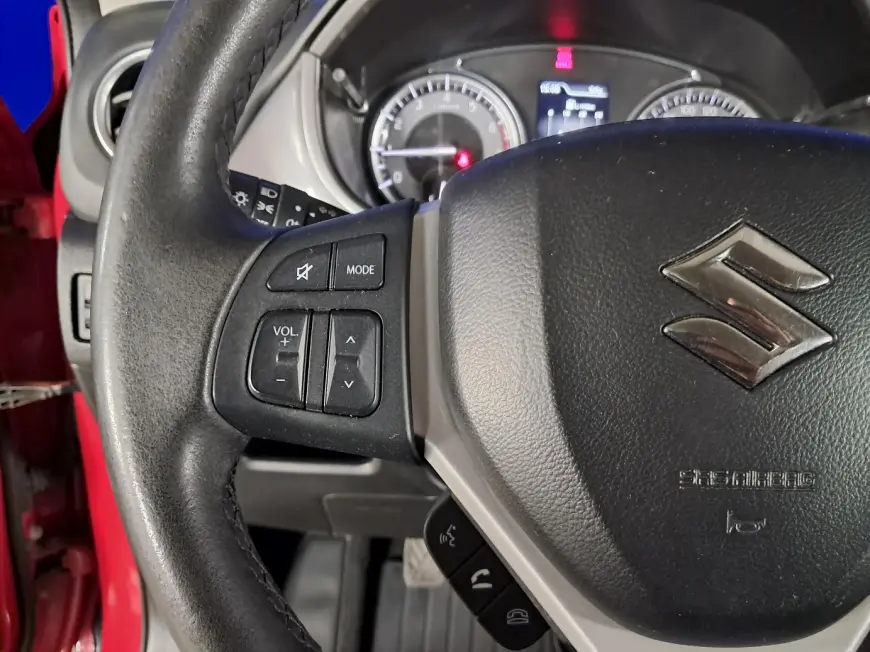 SUZUKI VITARA