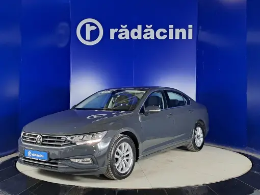 VOLKSWAGEN-PASSAT-BERLINA-2020--Automata