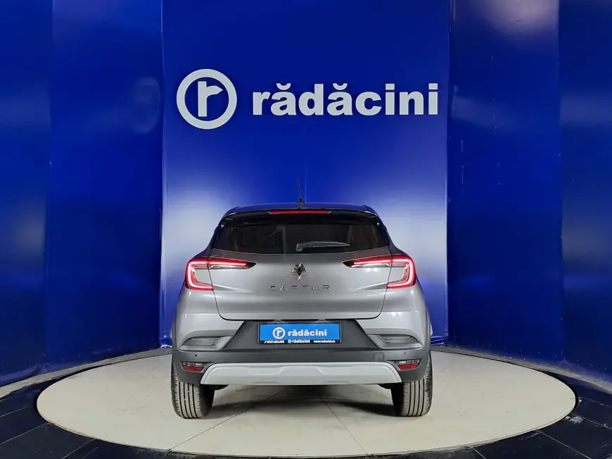 RENAULT CAPTUR