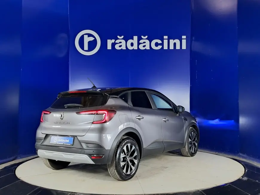 RENAULT CAPTUR