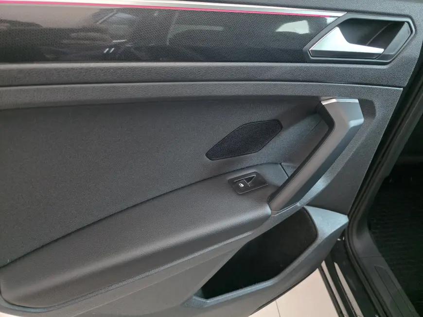 VOLKSWAGEN TIGUAN 2.0 TSI 190CP DSG 4MOTION ELEGANCE 2022
