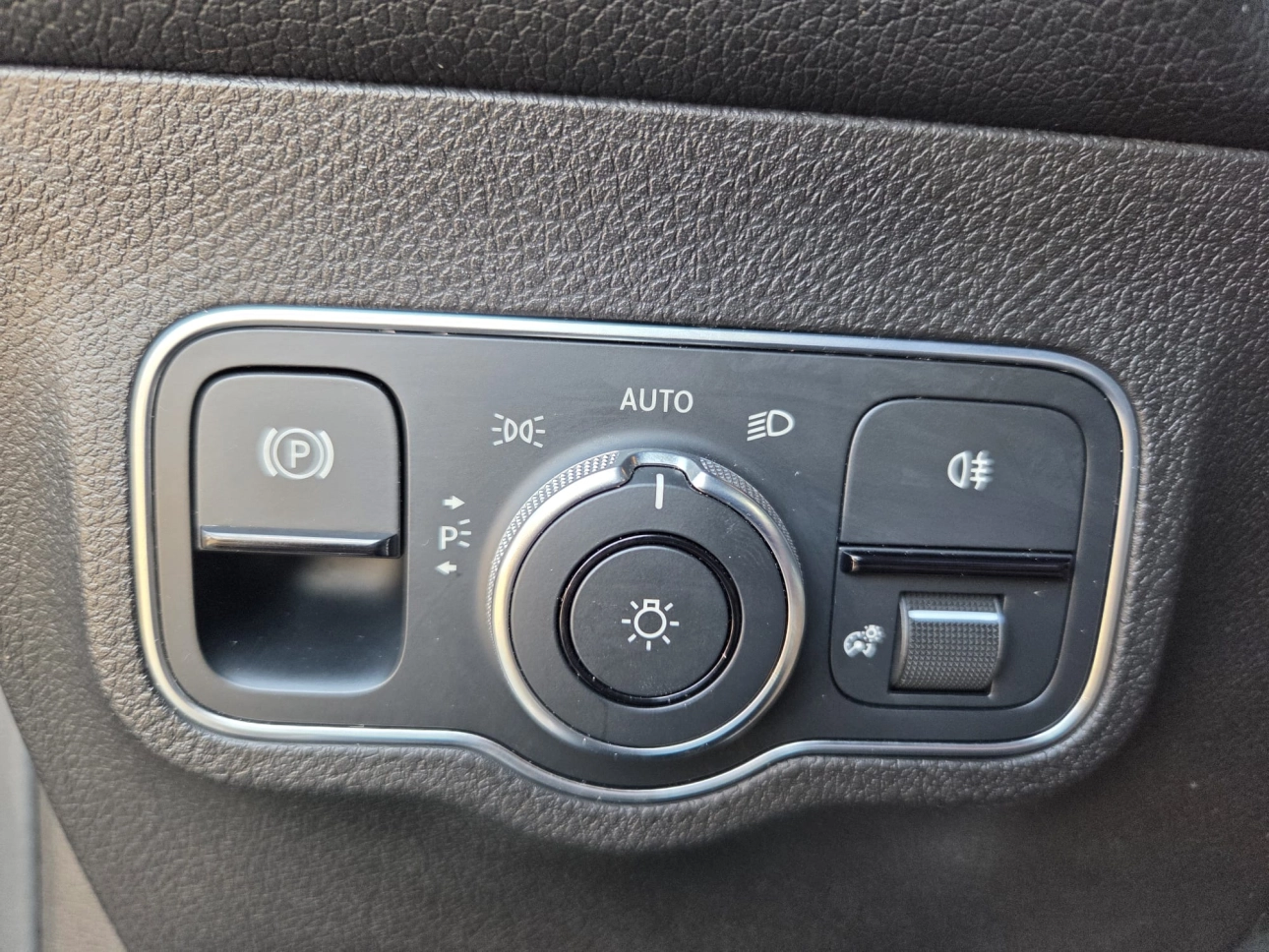 MERCEDES BENZ GLB 180 Business 2021 136cp