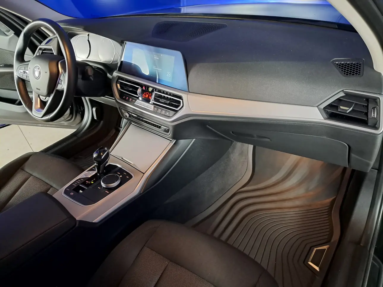 BMW SERIA 3 320D