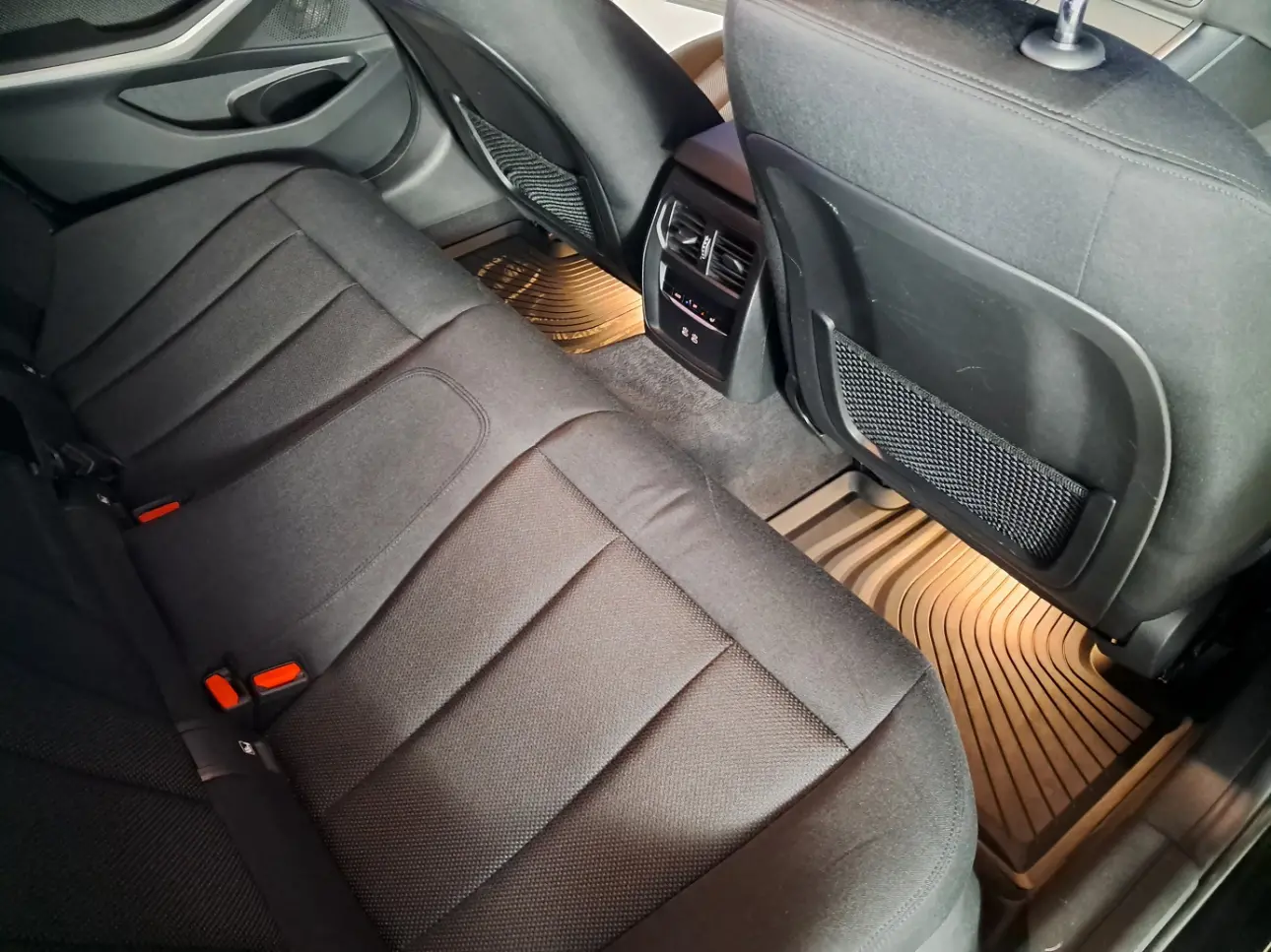 BMW SERIA 3 320D