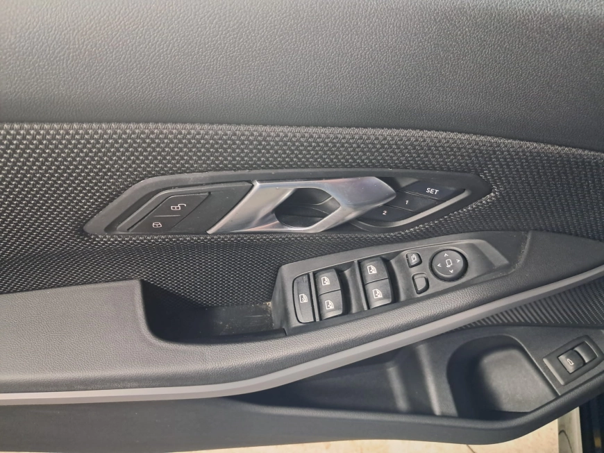 BMW SERIA 3 320D HIBRID - MHEV