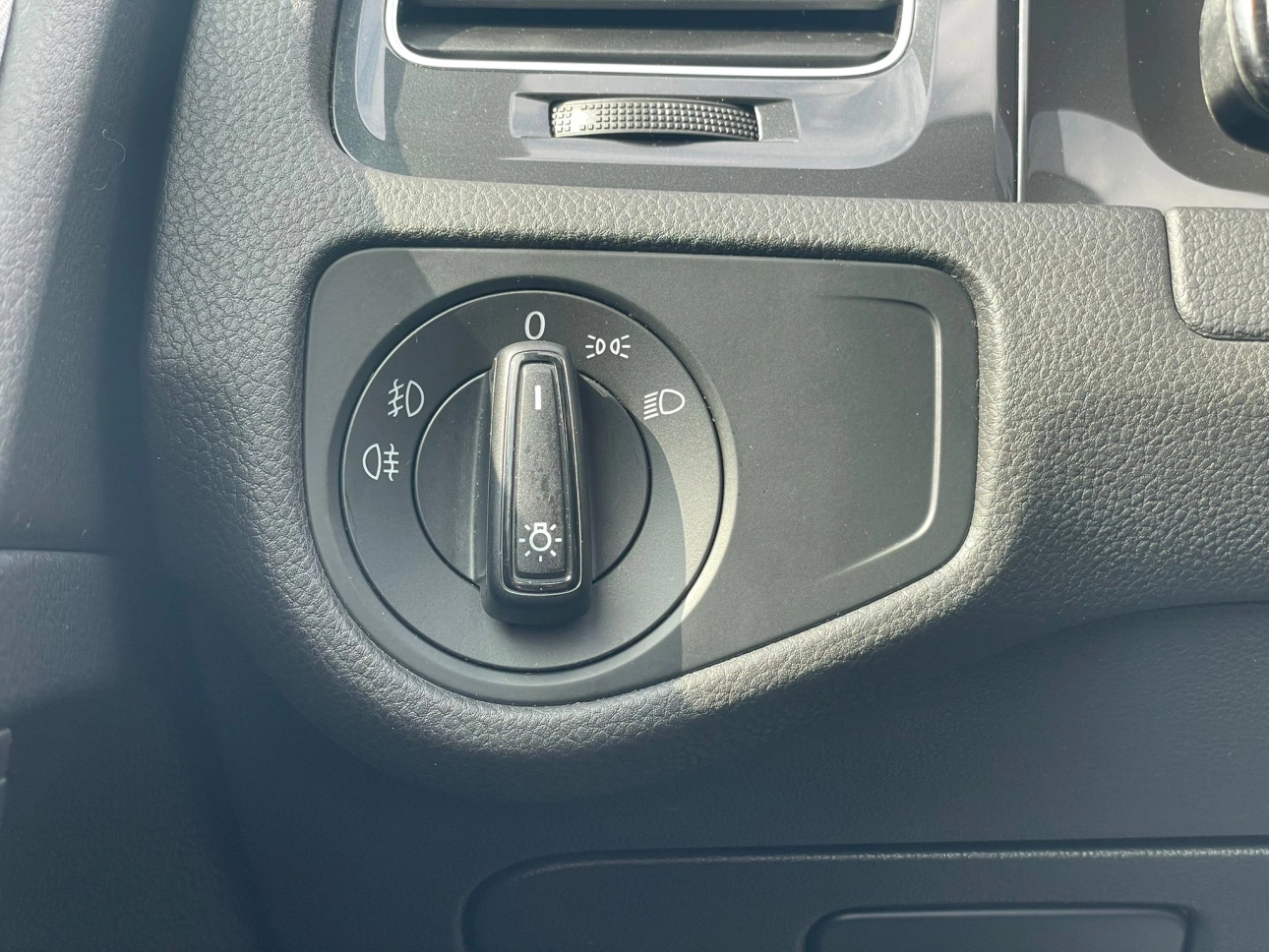 VOLKSWAGEN GOLF VII HB 1.6 TDI 115CP MT5 TRENDLINE 2019