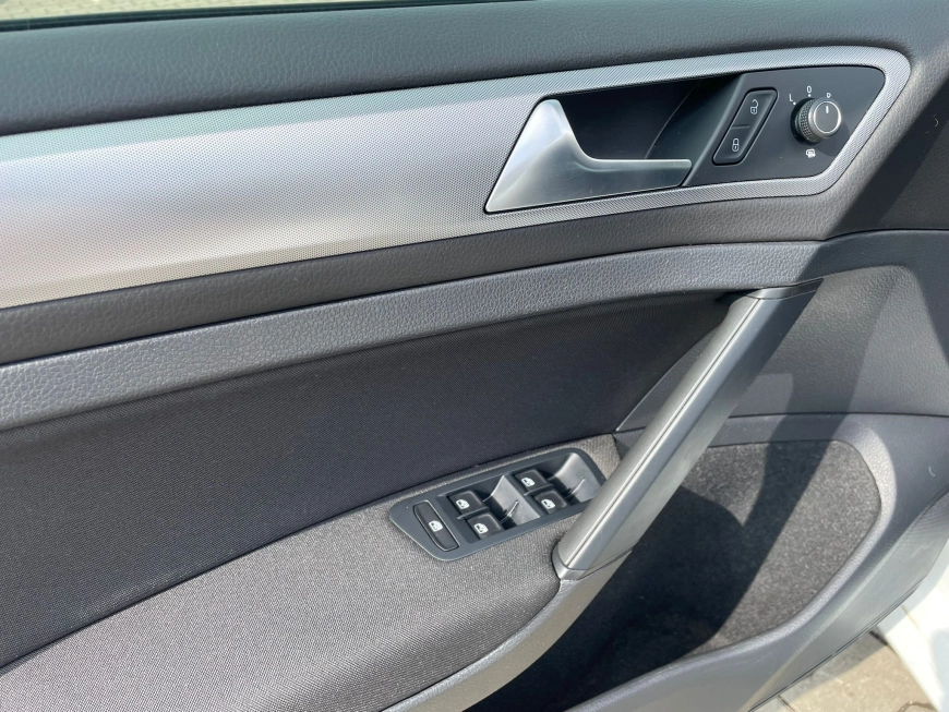 VOLKSWAGEN GOLF VII HB 1.6 TDI 115CP MT5 TRENDLINE 2019