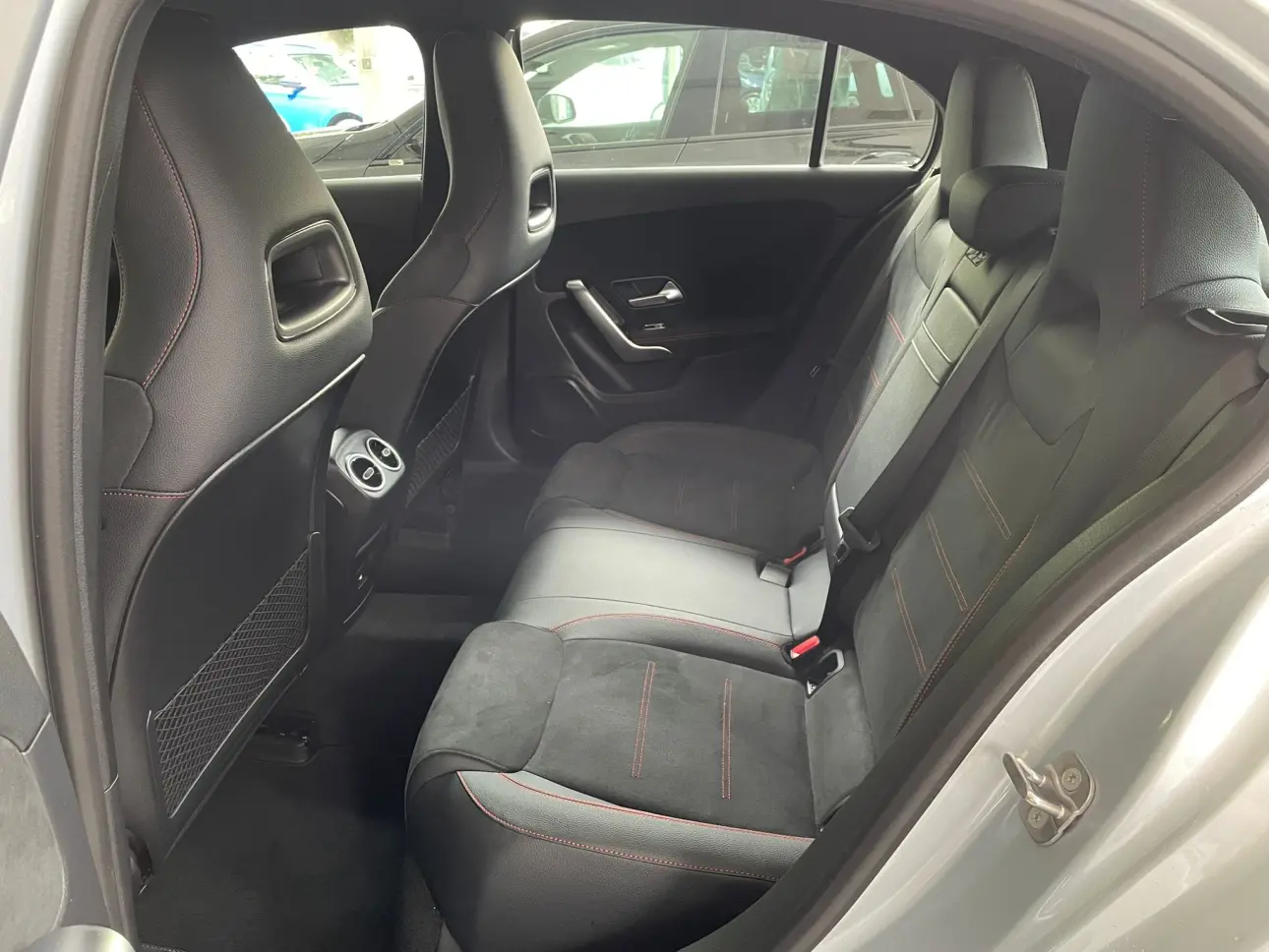MERCEDES BENZ A 200 MHEV 7G-DCT 2024 AMG Line