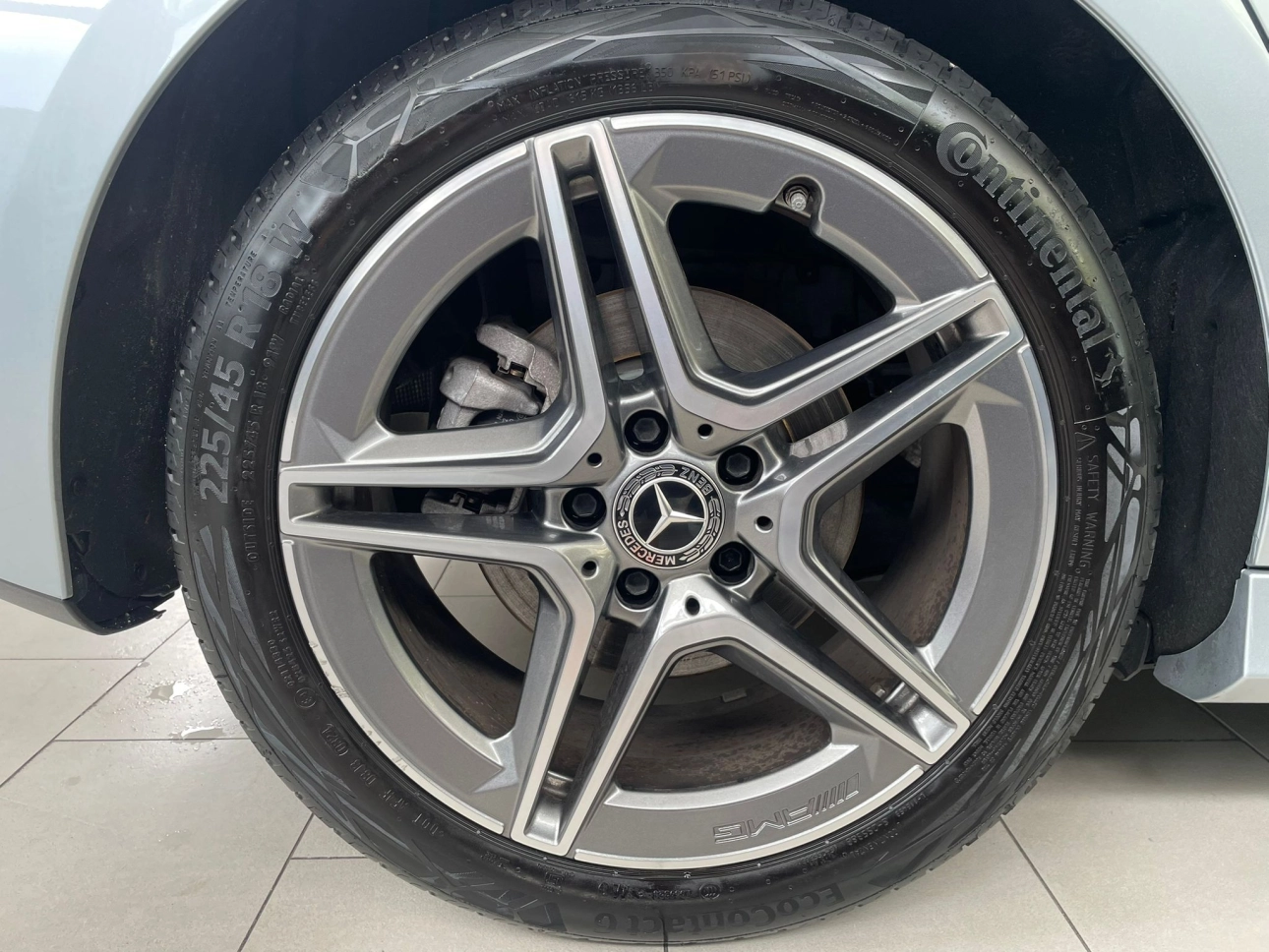 MERCEDES BENZ A 200 MHEV 7G-DCT 2024 AMG Line