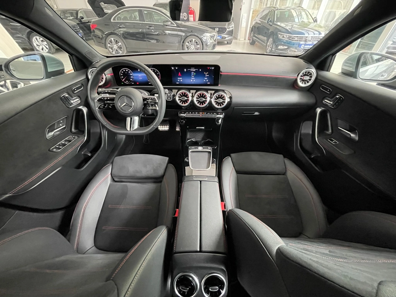 MERCEDES BENZ A 200 MHEV 7G-DCT 2024 AMG Line