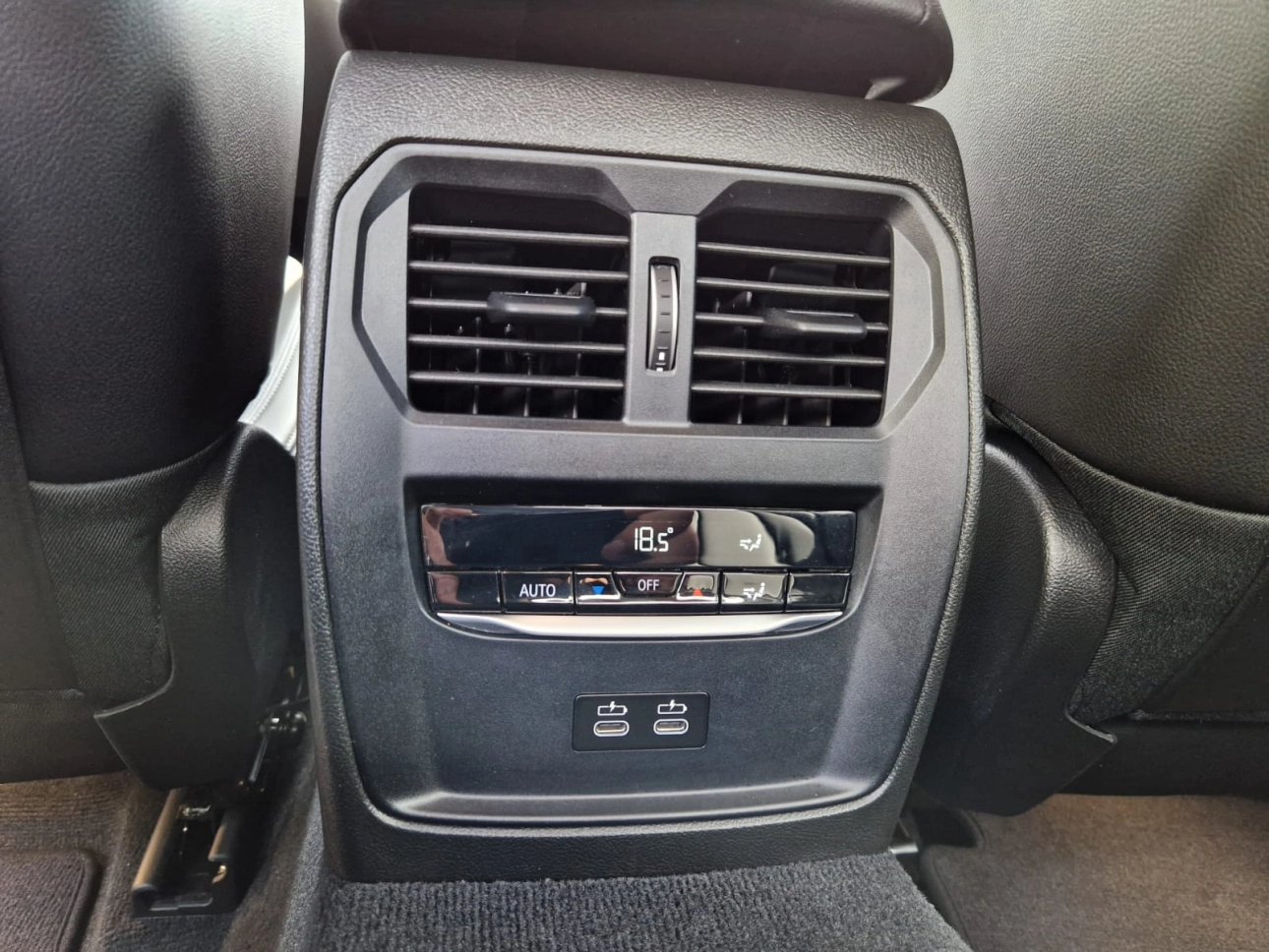 BMW SERIA 3 320e Business - Hybrid - Automatic - 163 CP