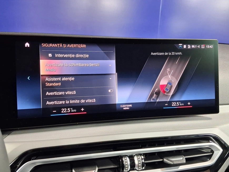 BMW SERIA 3 320e Business - Hybrid - Automatic - 163 CP