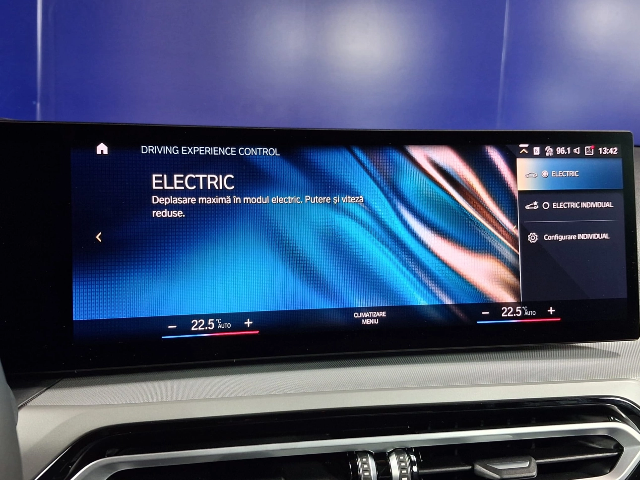 BMW SERIA 3 320e Business - Hybrid - Automatic - 163 CP