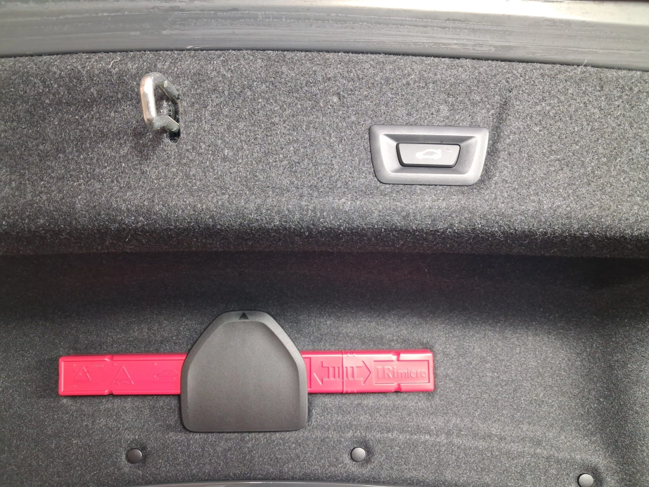 BMW SERIA 3 320e Business - Hybrid - Automatic - 163 CP