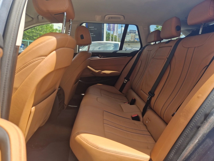 BMW SERIA 5 520d Touring 2021