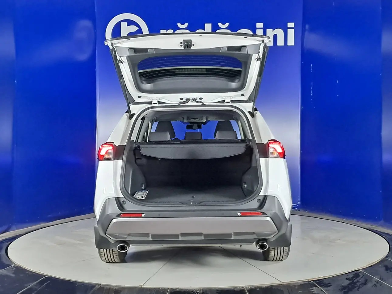 TOYOTA RAV 4