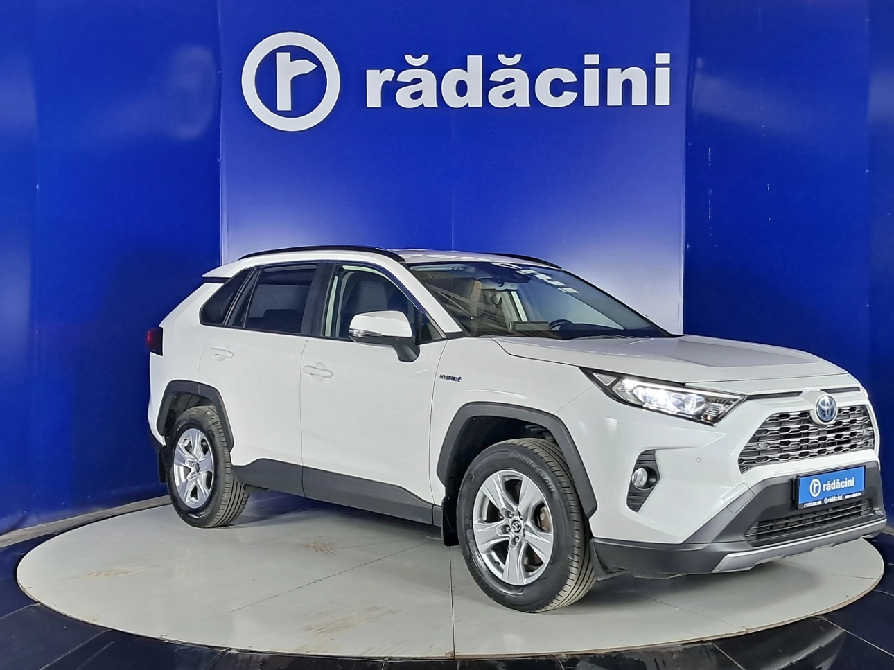 TOYOTA RAV 4