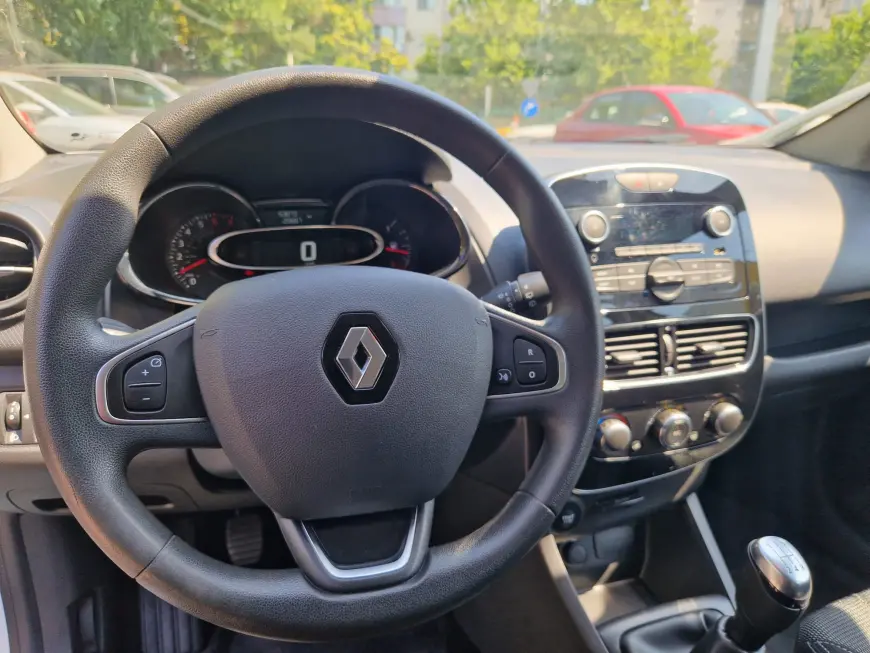 RENAULT CLIO 0.9 TCe 90CP MT5 LIFE COLLECTION 2020