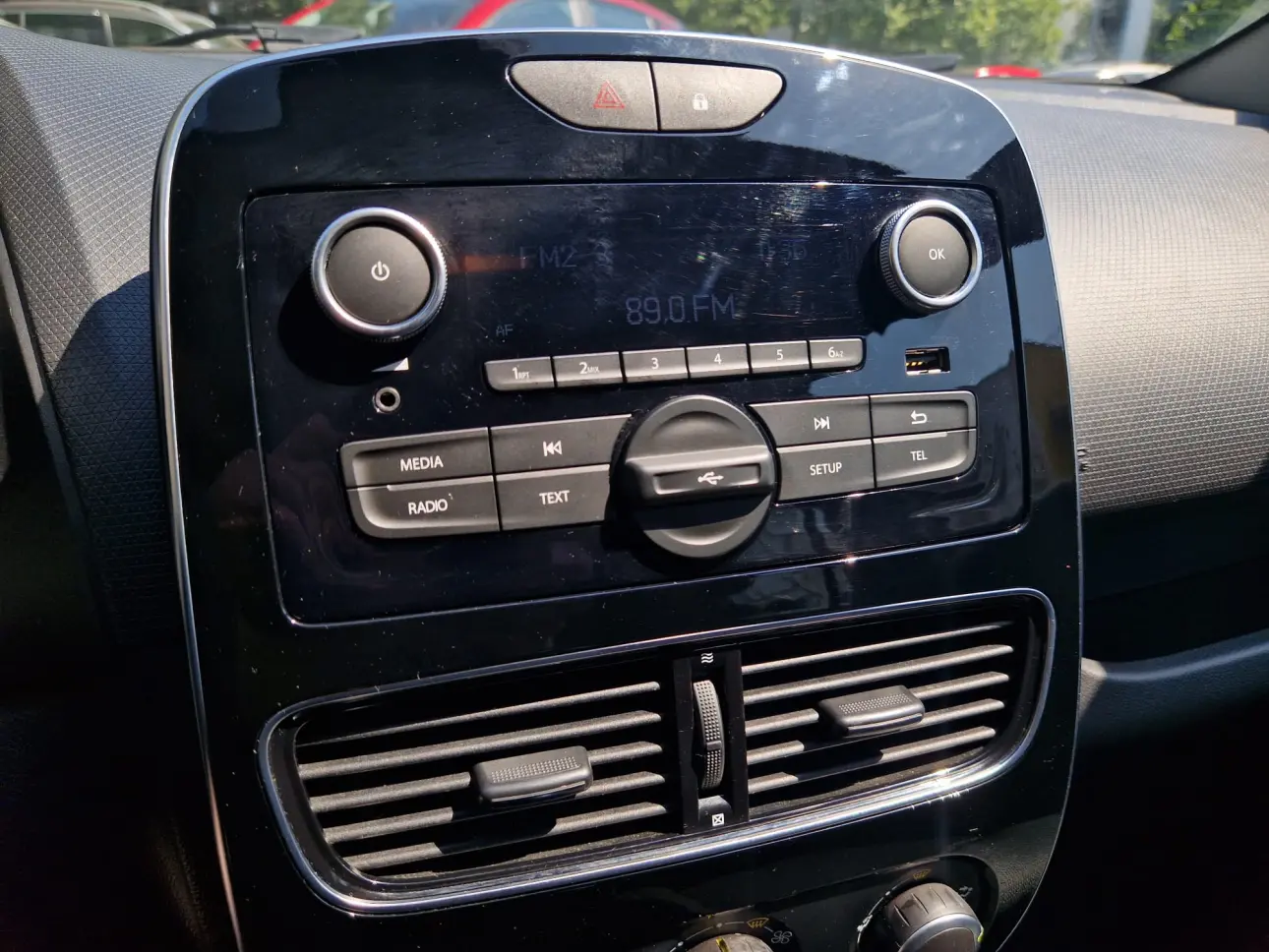 RENAULT CLIO 0.9 TCe 90CP MT5 LIFE COLLECTION 2020
