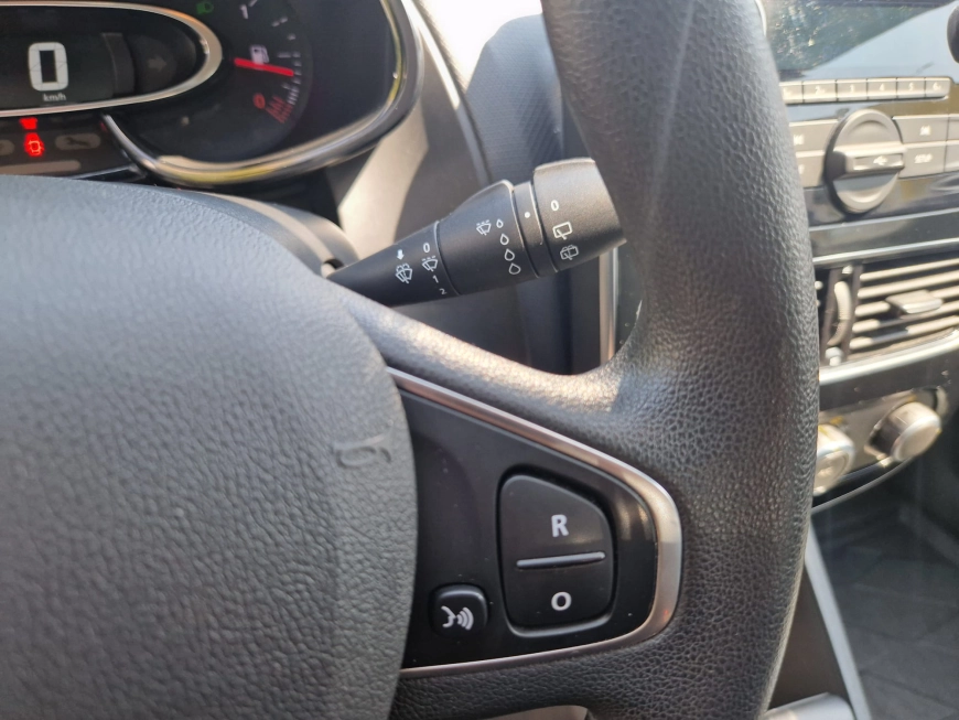 RENAULT CLIO 0.9 TCe 90CP MT5 LIFE COLLECTION 2020