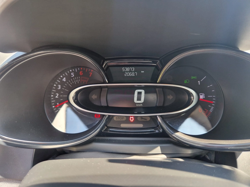 RENAULT CLIO 0.9 TCe 90CP MT5 LIFE COLLECTION 2020