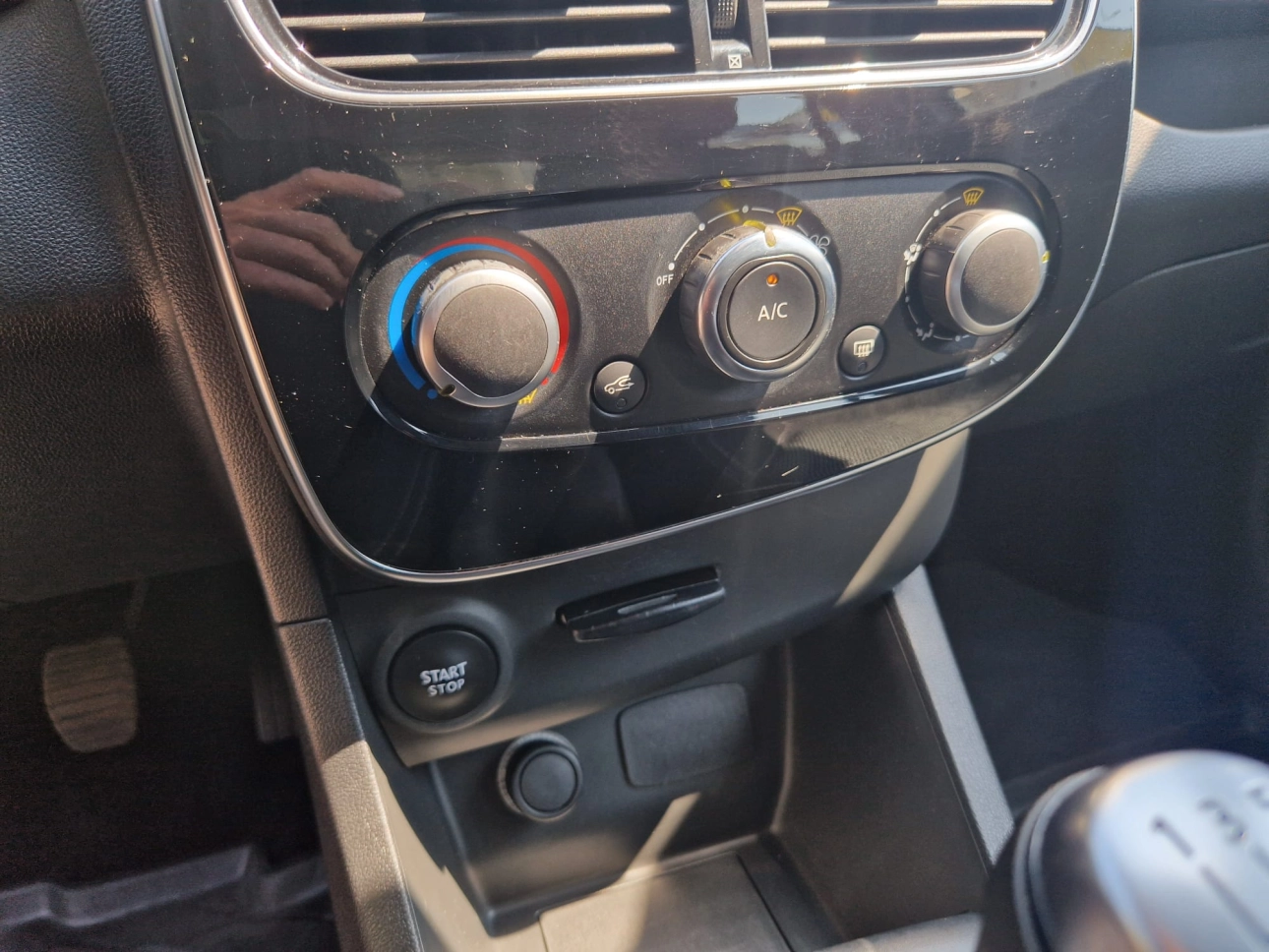 RENAULT CLIO 0.9 TCe 90CP MT5 LIFE COLLECTION 2020