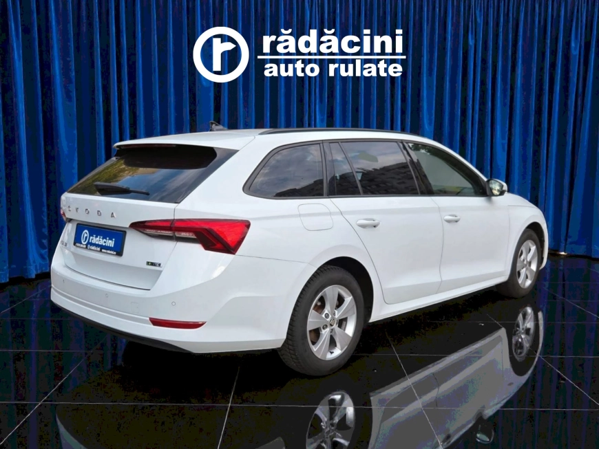 SKODA OCTAVIA COMBI 1.0 E-TEC Executive DSG 110 HP