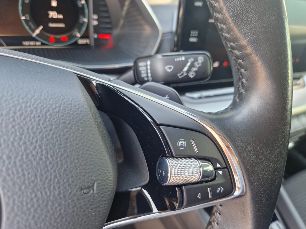 SKODA OCTAVIA COMBI 1.0 E-TEC Executive DSG 110 HP