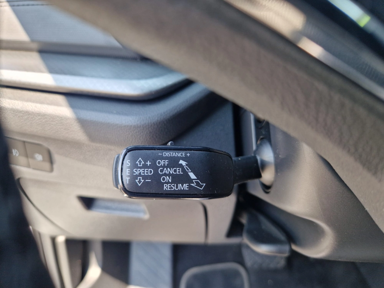 SKODA OCTAVIA COMBI 1.0 E-TEC Executive DSG 110 HP